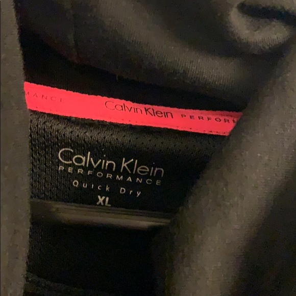 Sweater - Picture 4 of 4